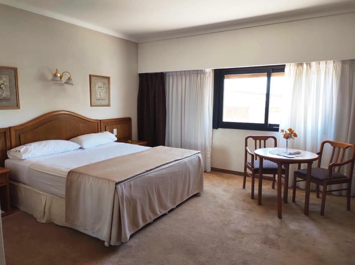 Hotel Libertador Trelew Dış mekan fotoğraf